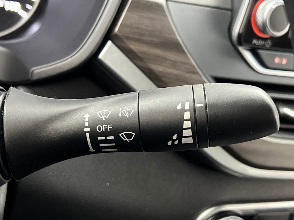 Used 2025 Nissan Altima 2.5 SV image 39