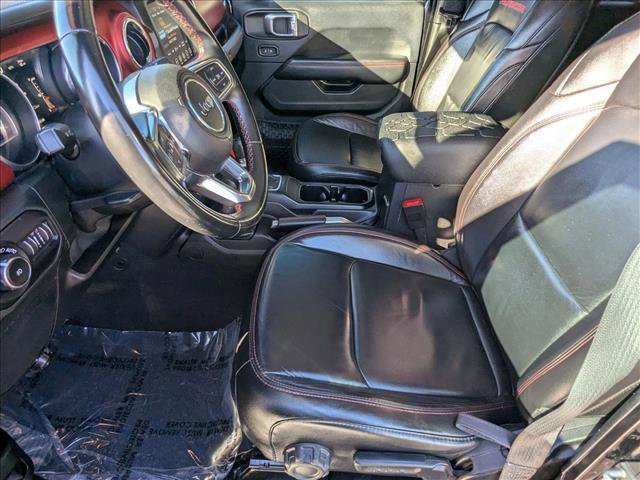 Used 2018 Jeep Wrangler Unlimited Rubicon image 16