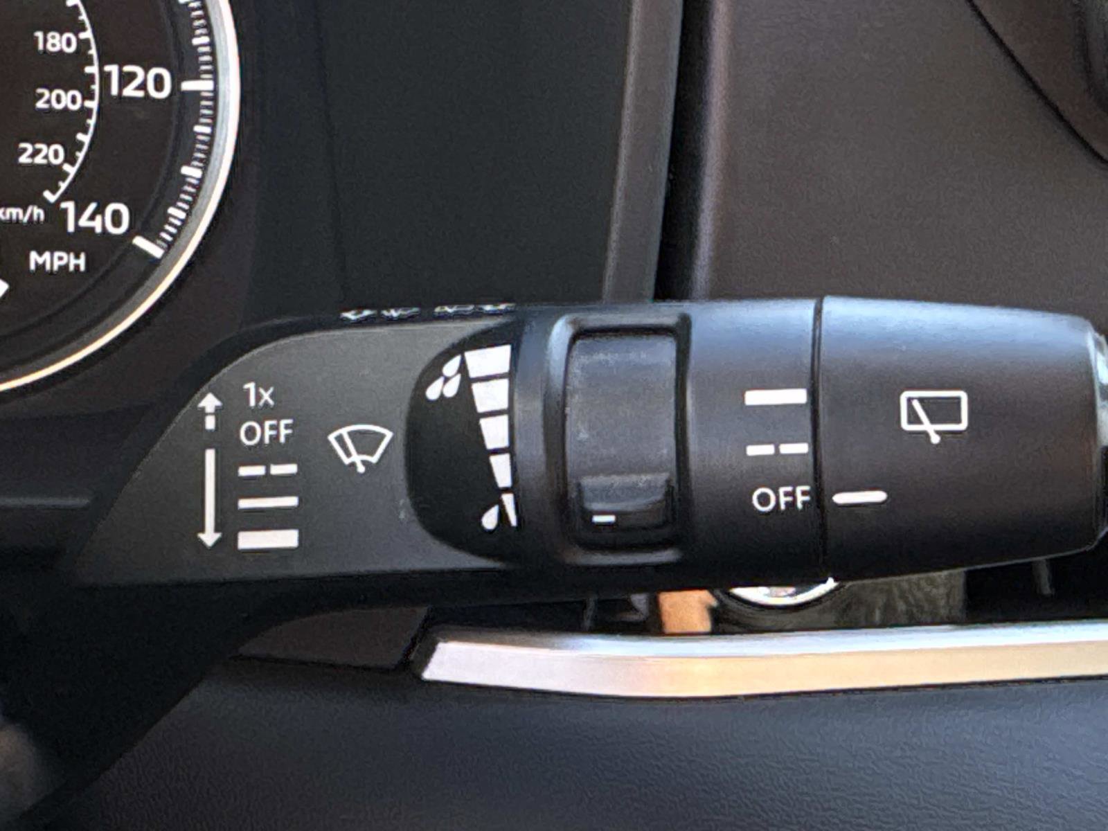 Used 2022 Mitsubishi Outlander ES image 28