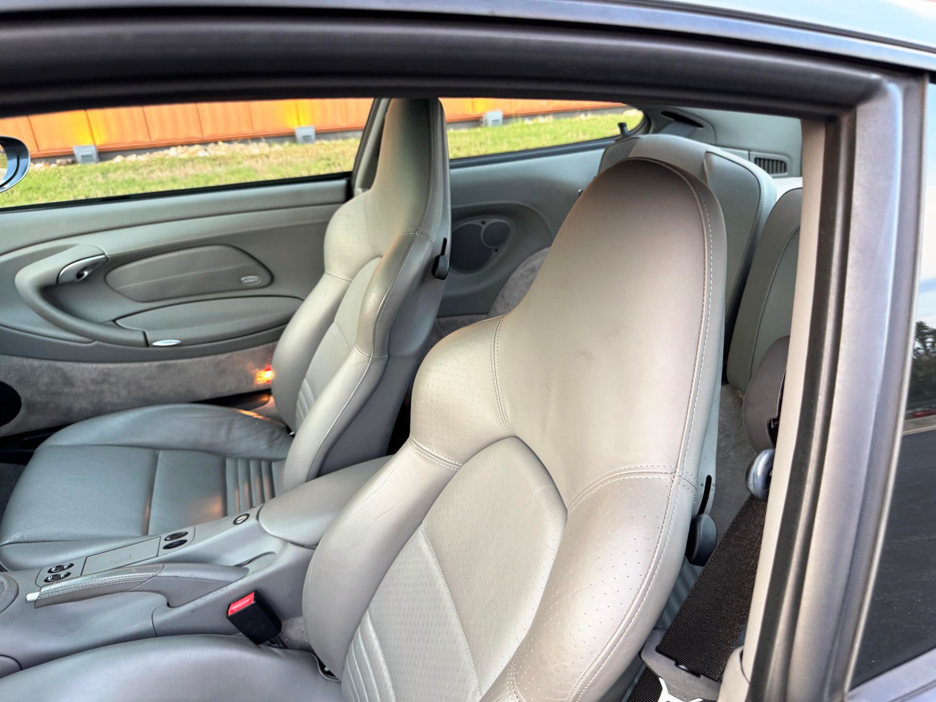 Used 2002 Porsche 911 GT3 RS image 19