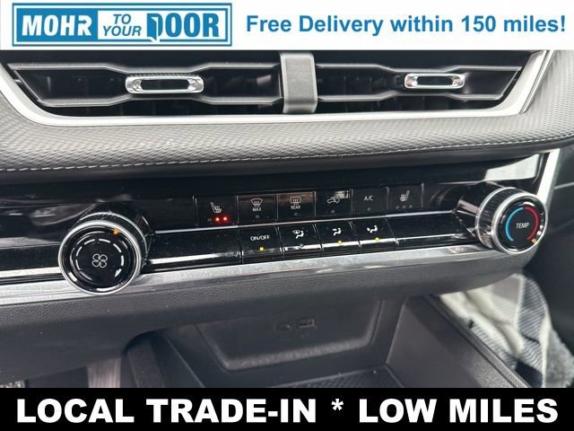 Used 2025 Chevrolet Equinox LT image 16