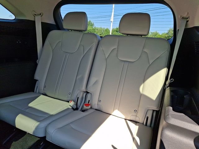Used 2025 Kia Sorento SX FWD image 8