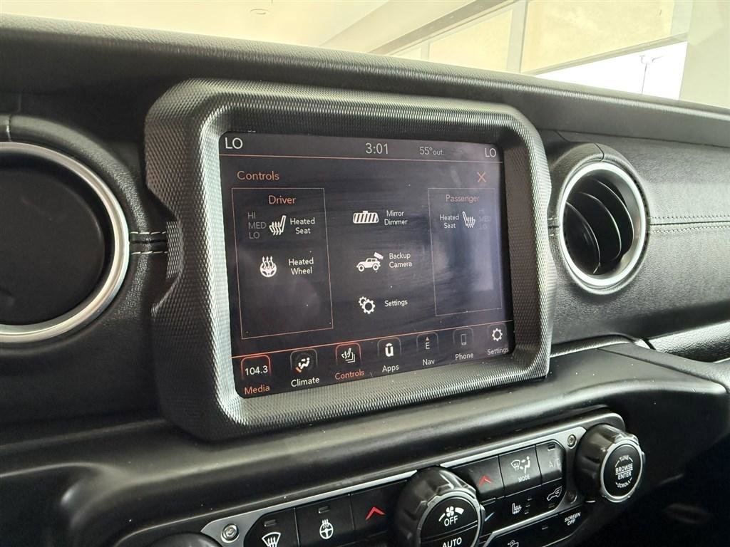 Used 2023 Jeep Wrangler Sahara w/ Cold Weather Group image 34