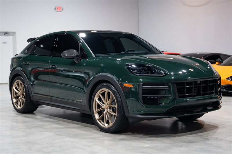 Used 2024 Porsche Cayenne Turbo GT AWD/4WD image 14
