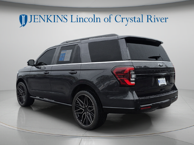 Used 2022 Ford Expedition Limited AWD/4WD image 9