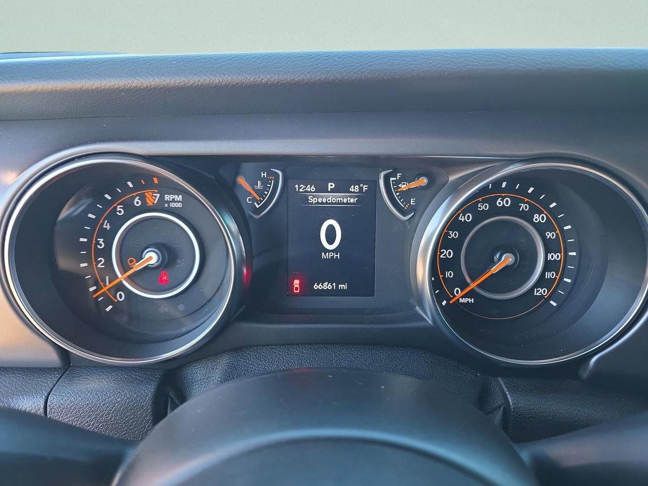 Used 2021 Jeep Gladiator Sport image 25