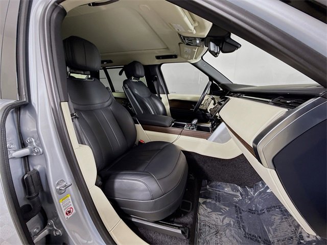 Certified 2023 Land Rover Range Rover Long Wheelbase Autobiography image 30