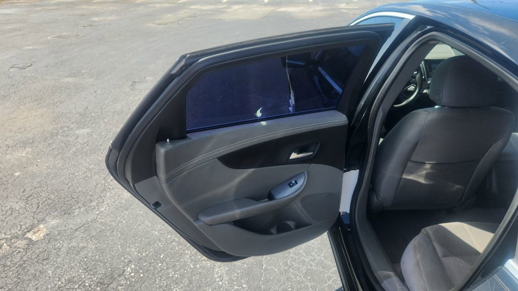 Used 2014 Chevrolet Impala LS w/ LS Convenience Package FWD image 11