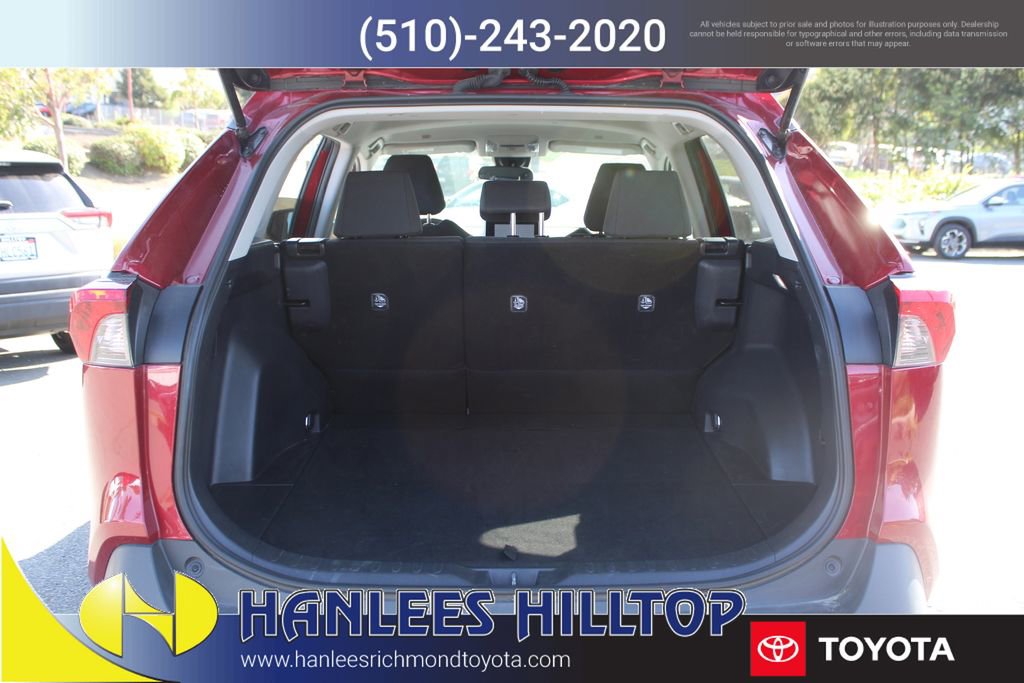 Used 2024 Toyota RAV4 LE image 10