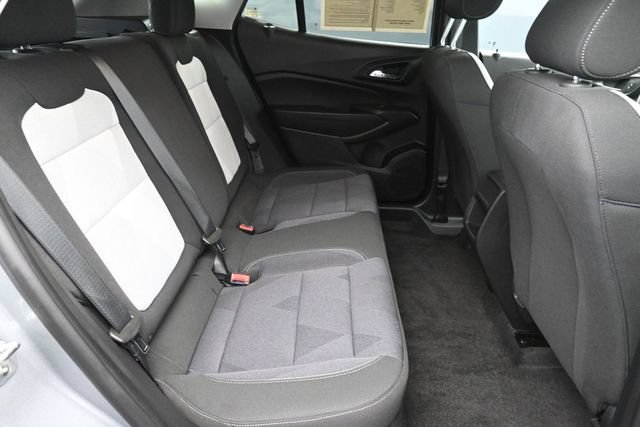 Used 2024 Chevrolet Trax LS FWD image 29