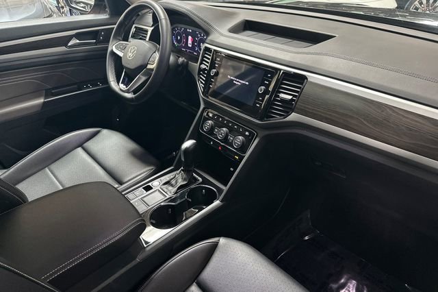 Certified 2023 Volkswagen Atlas SE w/ Panoramic Sunroof Package FWD image 21