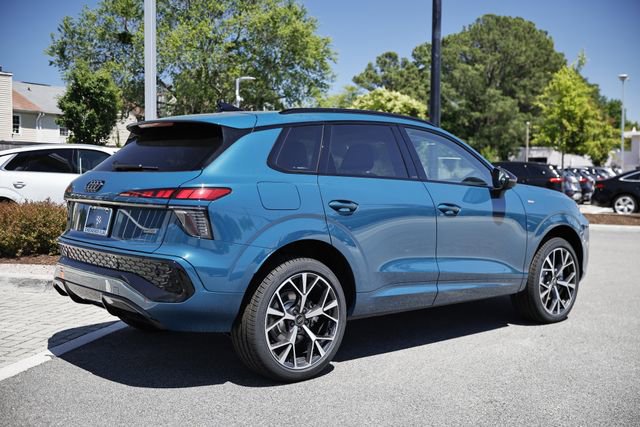 New 2026 Audi Q3 quattro 2.0T AWD/4WD image 6