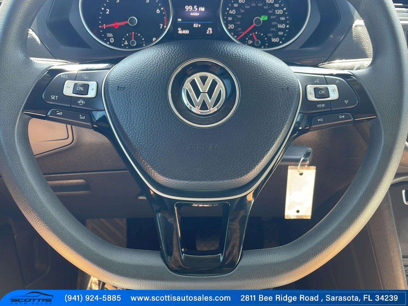 Used 2020 Volkswagen Tiguan S image 32