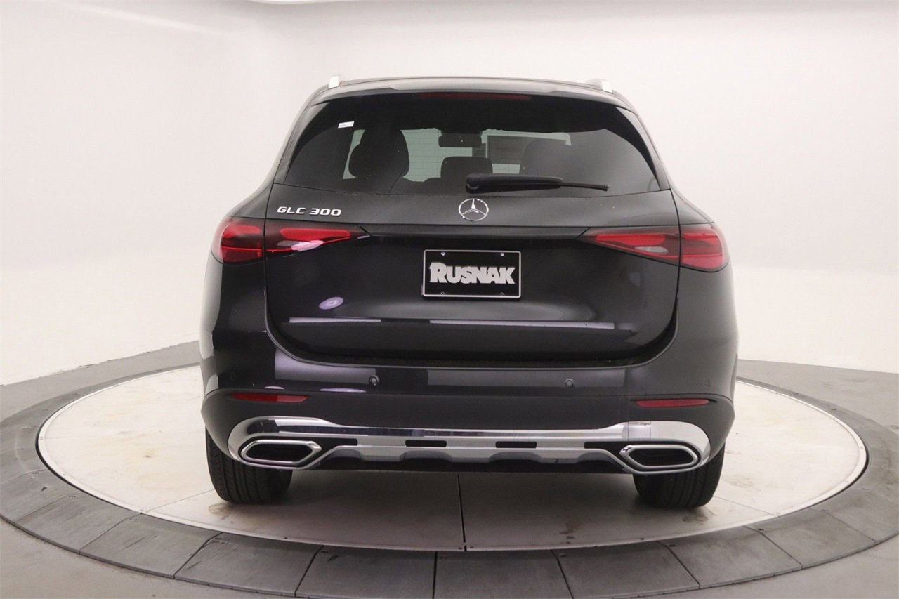 New 2026 Mercedes-Benz GLC 300 image 3