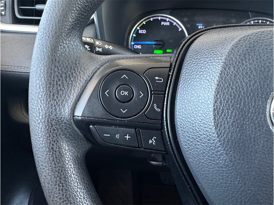 Used 2019 Toyota RAV4 LE w/ Carpet Mat Package AWD/4WD image 13
