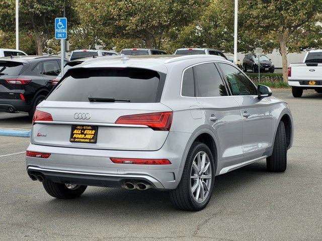 Used 2022 Audi SQ5 Premium Plus w/ Premium Plus Package image 4