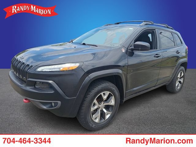 Used 2015 Jeep Cherokee Trailhawk w/ Trailer Tow Group AWD/4WD video 1