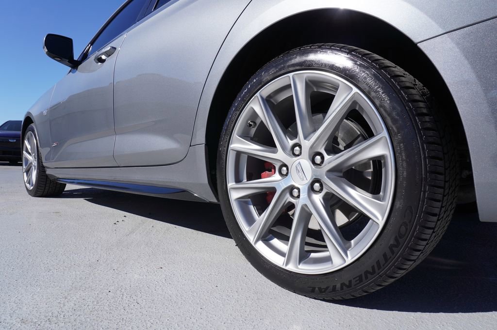 Used 2020 Cadillac CT4 V w/ Climate Package image 6