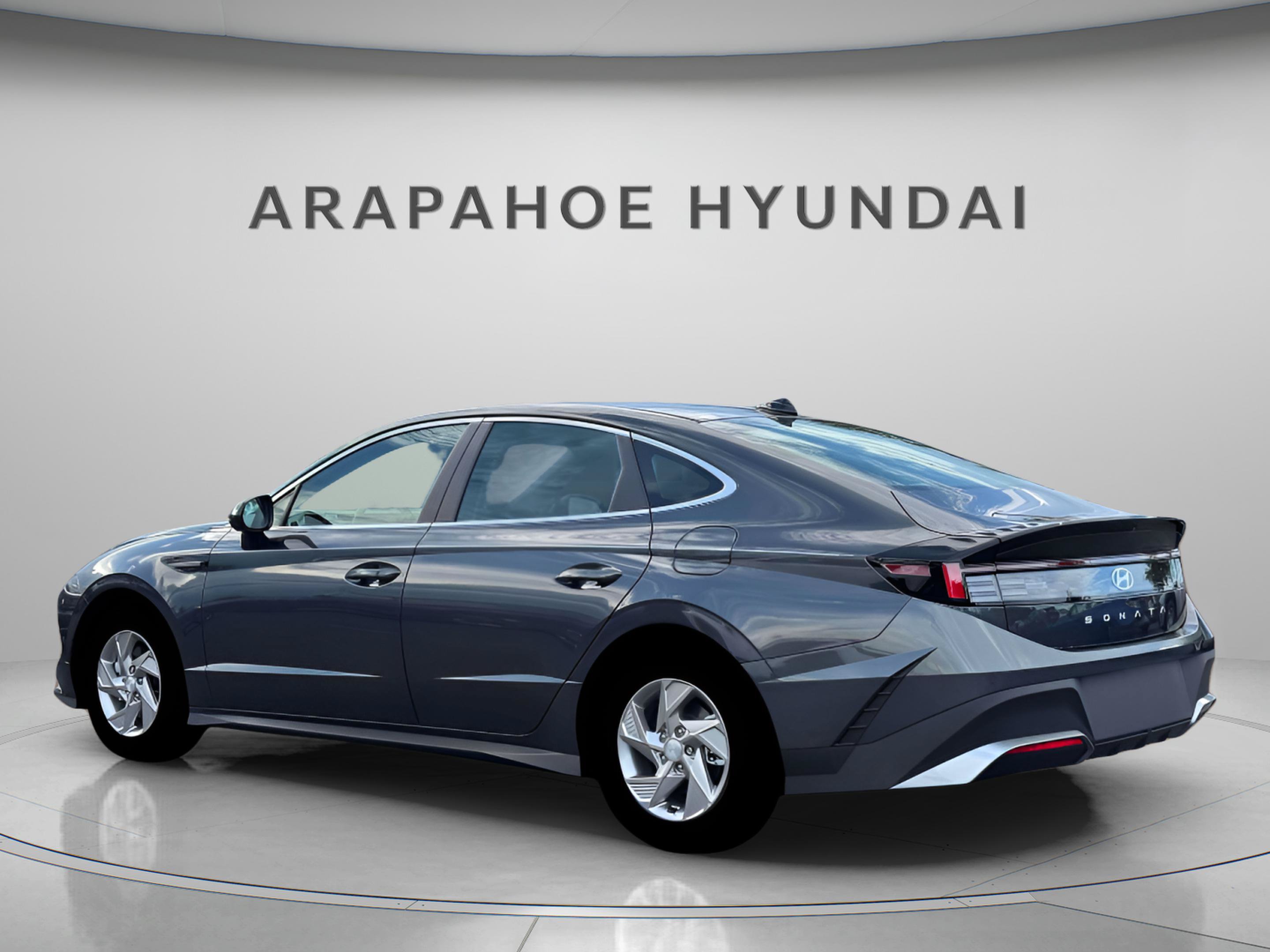 New 2026 Hyundai Sonata SE FWD image 3