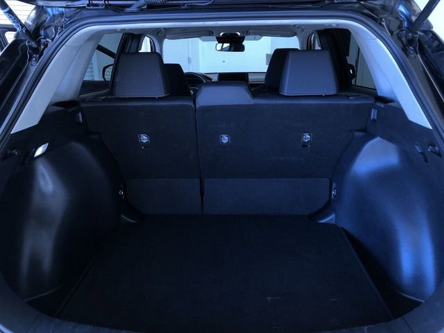 Used 2025 Toyota Corolla Cross LE image 26