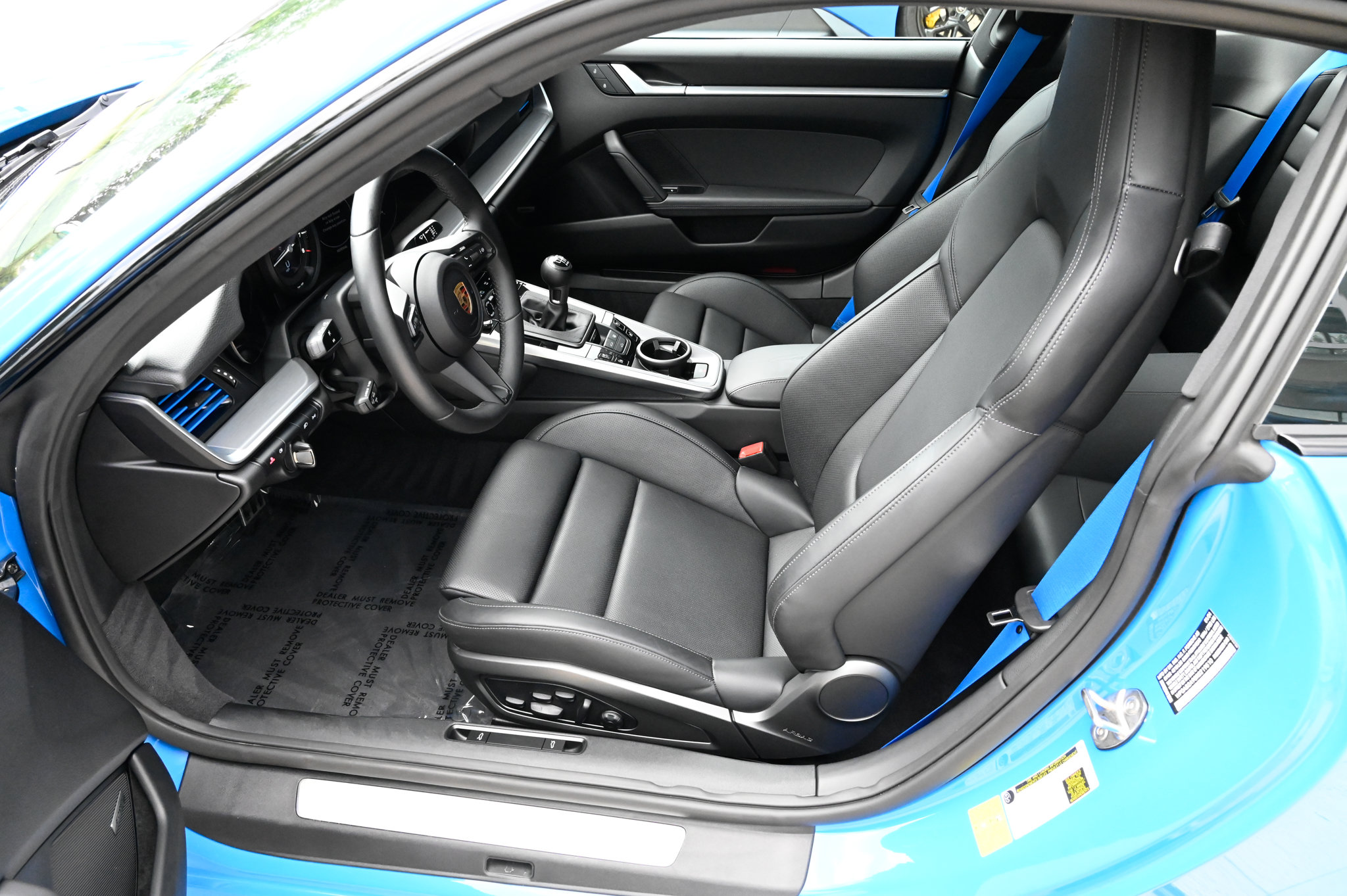 Used 2024 Porsche 911 Carrera S w/ Sportdesign Package RWD image 17