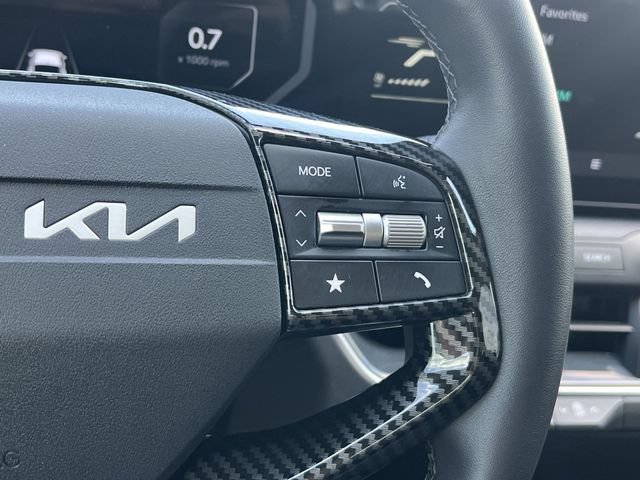 Used 2025 Kia K4 EX FWD image 26