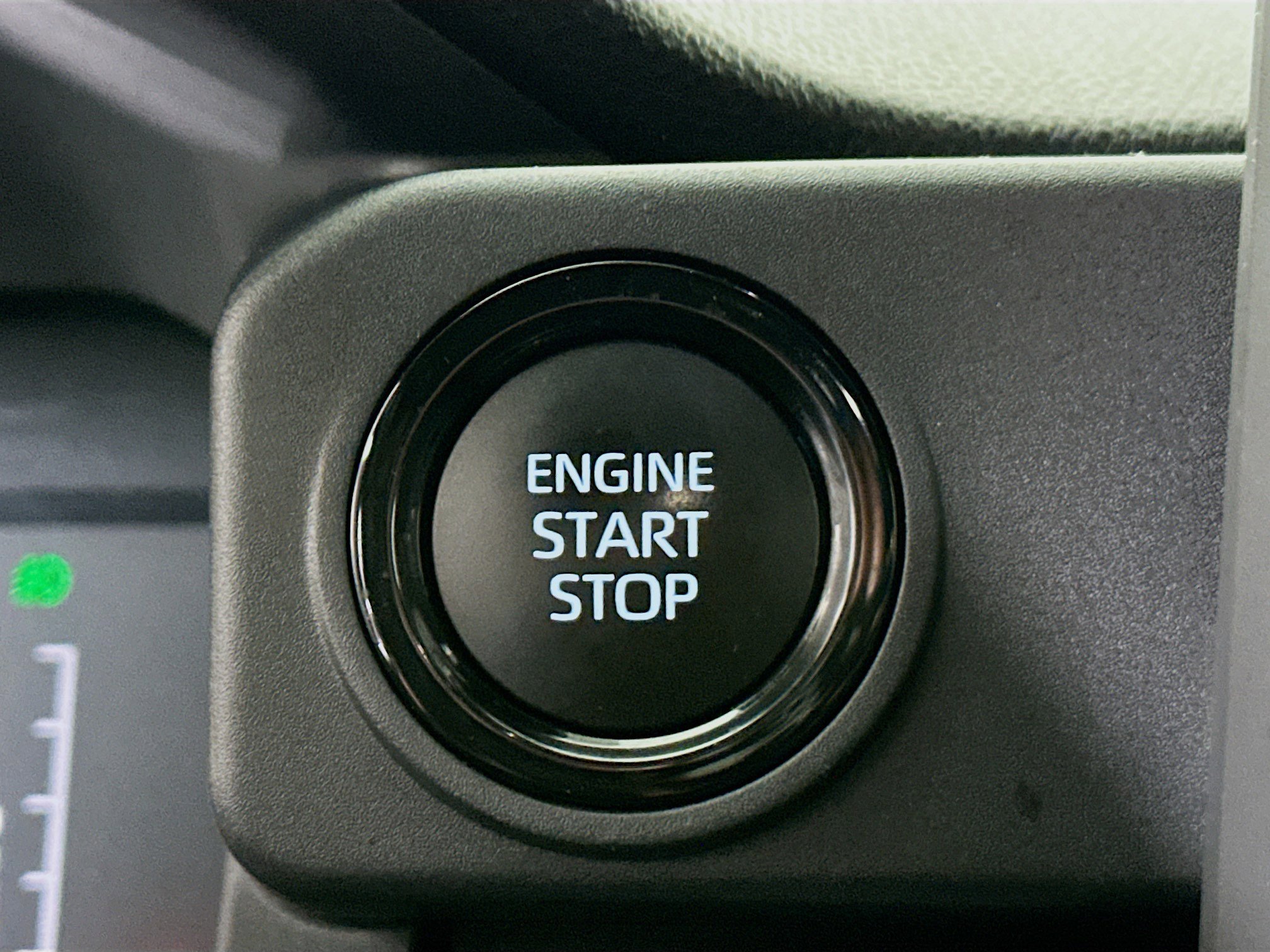 Certified 2024 Toyota Tacoma SR5 w/ SR5 Upgrade Package image 20