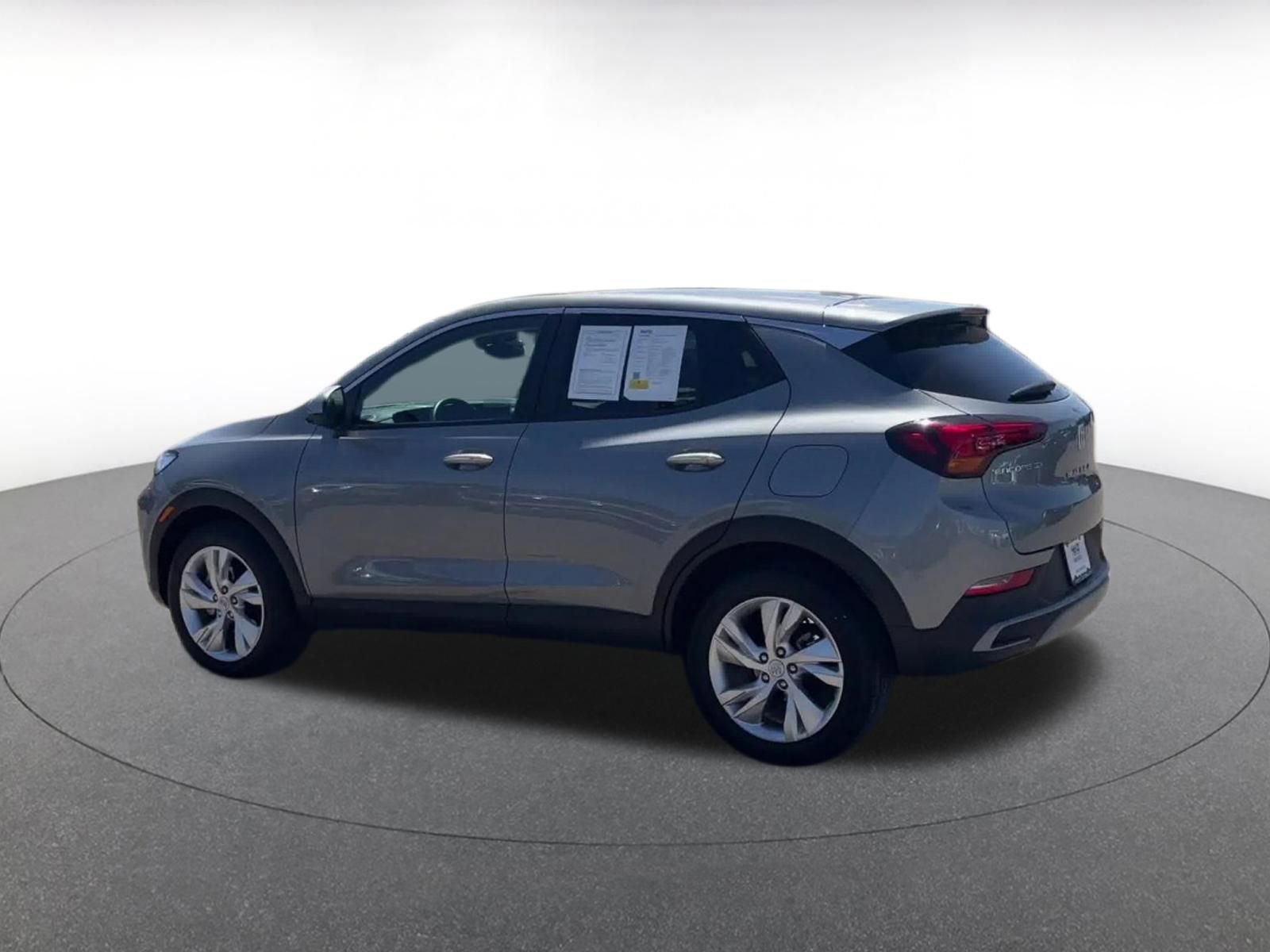 Used 2025 Buick Encore GX Preferred FWD image 10