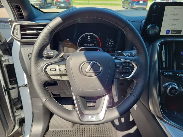 New 2026 Lexus LX 700h F Sport AWD/4WD image 21
