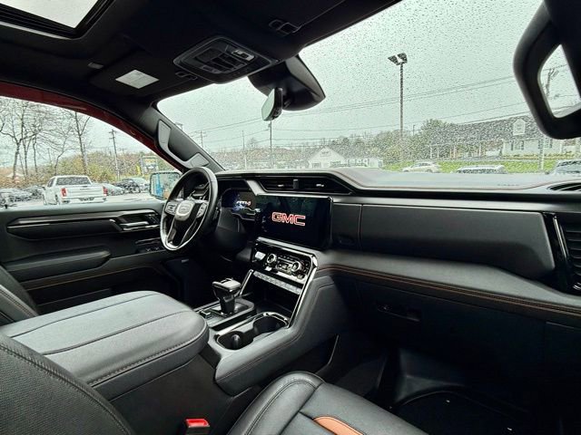 Used 2024 GMC Sierra 1500 AT4 w/ Technology Package image 22