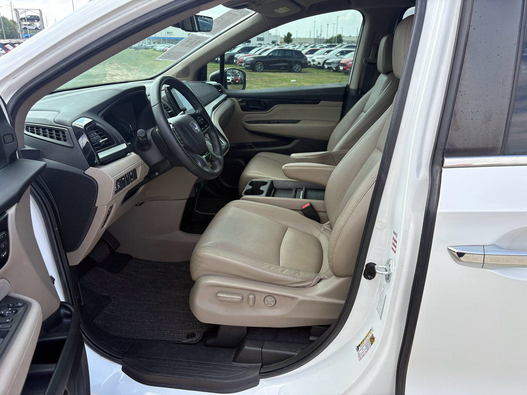 Certified 2022 Honda Odyssey Touring image 11