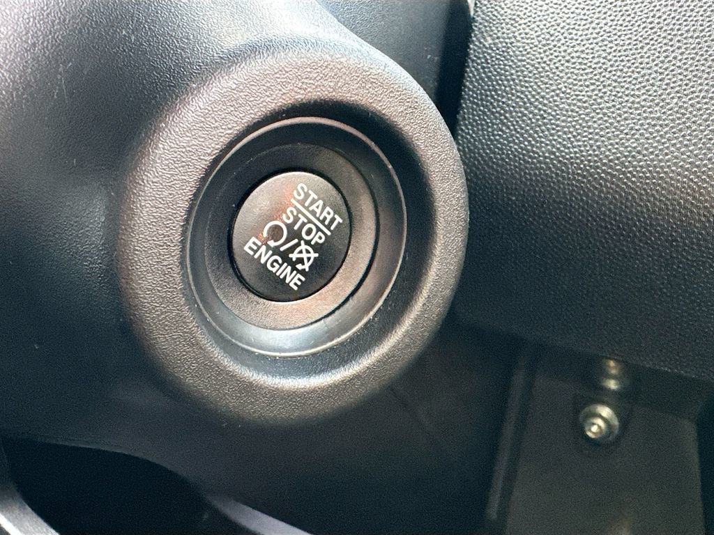 Used 2023 RAM ProMaster 3500 FWD image 12