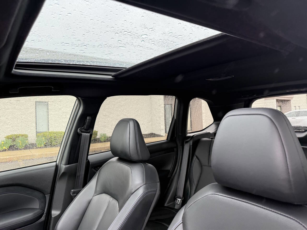 Used 2025 Subaru Forester Limited w/ Popular Package image 19