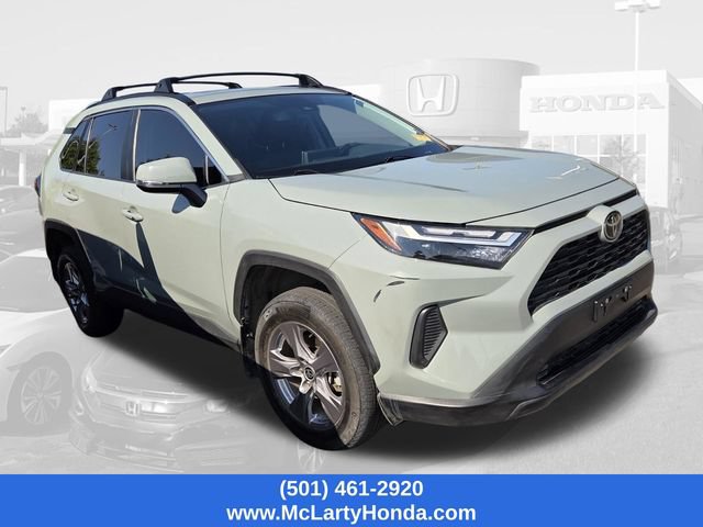 Used 2023 Toyota RAV4 XLE w/ Convenience Package FWD image 5