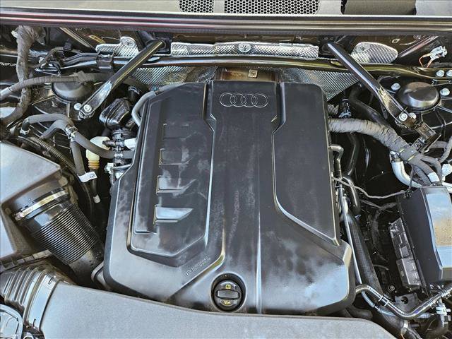 Used 2025 Audi Q5 Premium AWD/4WD image 29