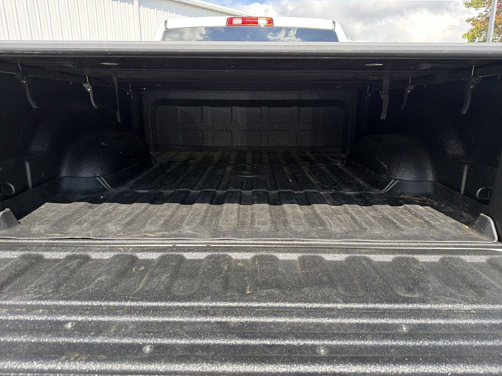 Used 2018 RAM 2500 Tradesman w/ Chrome Appearance Group AWD/4WD image 27