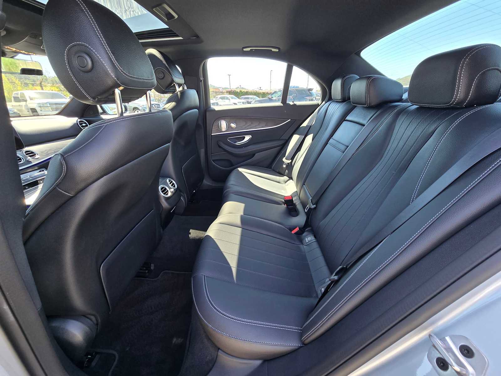 Used 2023 Mercedes-Benz E 350 Sedan image 16