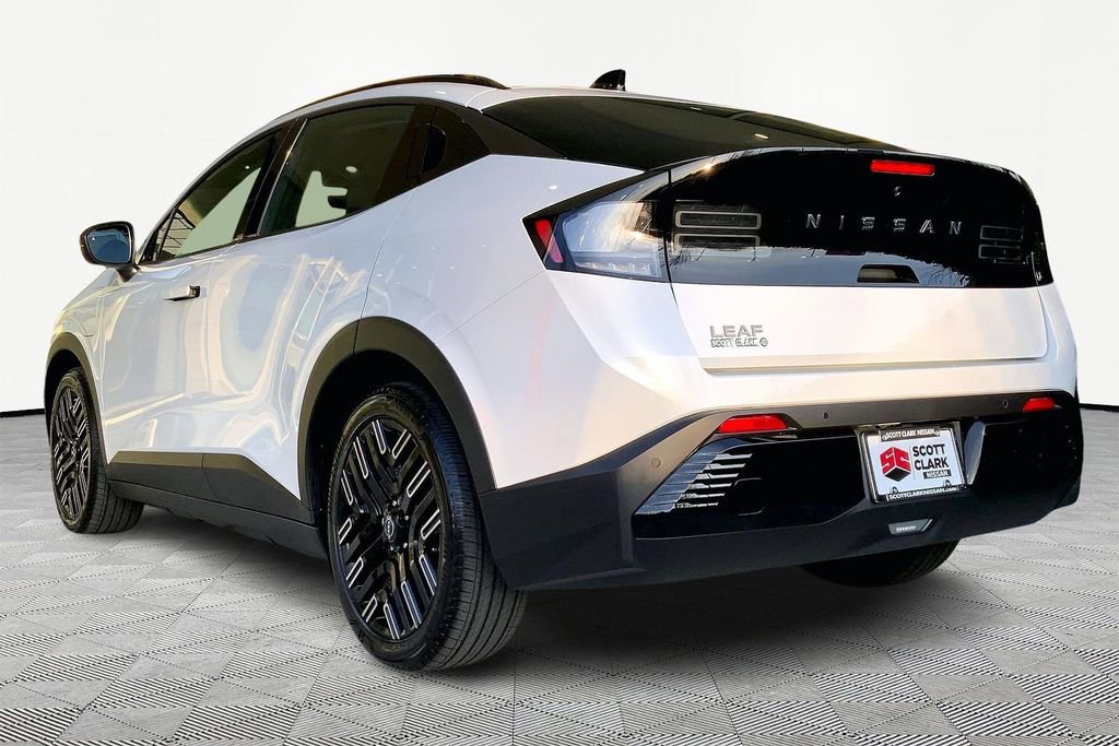 New 2026 Nissan Leaf Platinum+ w/ Cargo Package (Platinum+) image 3