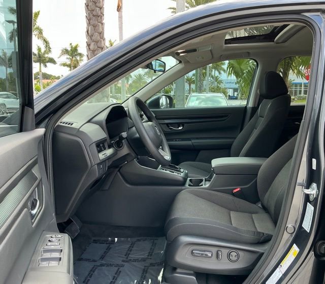 Certified 2025 Honda CR-V EX image 9