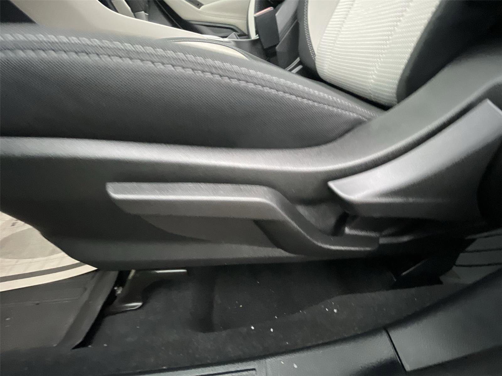 Used 2022 Subaru Forester 2.5i image 13