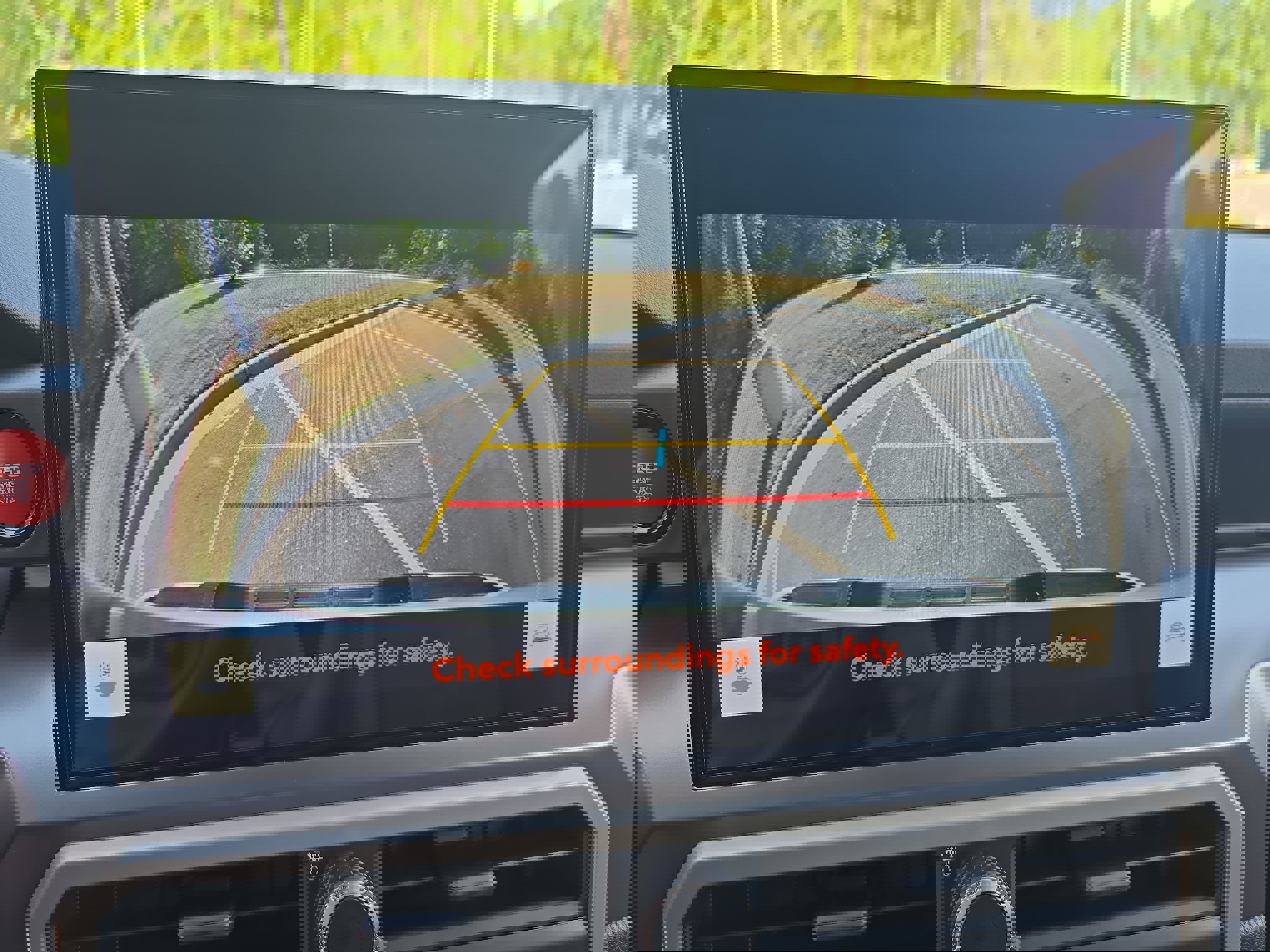 Used 2025 Toyota Tacoma TRD Sport image 25