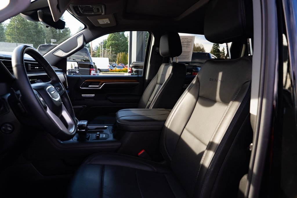 Used 2023 GMC Sierra 1500 Denali w/ Denali Reserve Package image 18