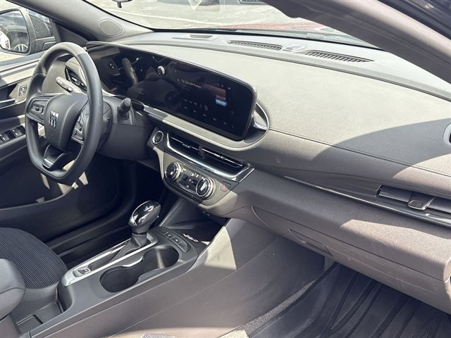 Certified 2025 Buick Envista Preferred w/ Convenience II Package FWD image 27