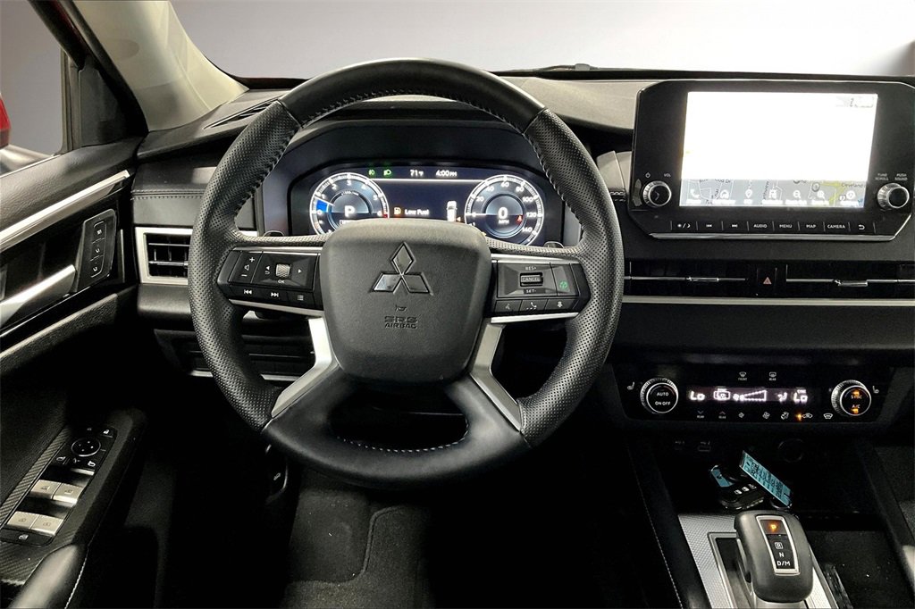 Used 2022 Mitsubishi Outlander SEL image 8
