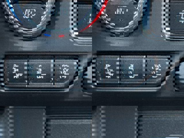 Used 2024 Chevrolet Suburban High Country w/ Premium Package image 22