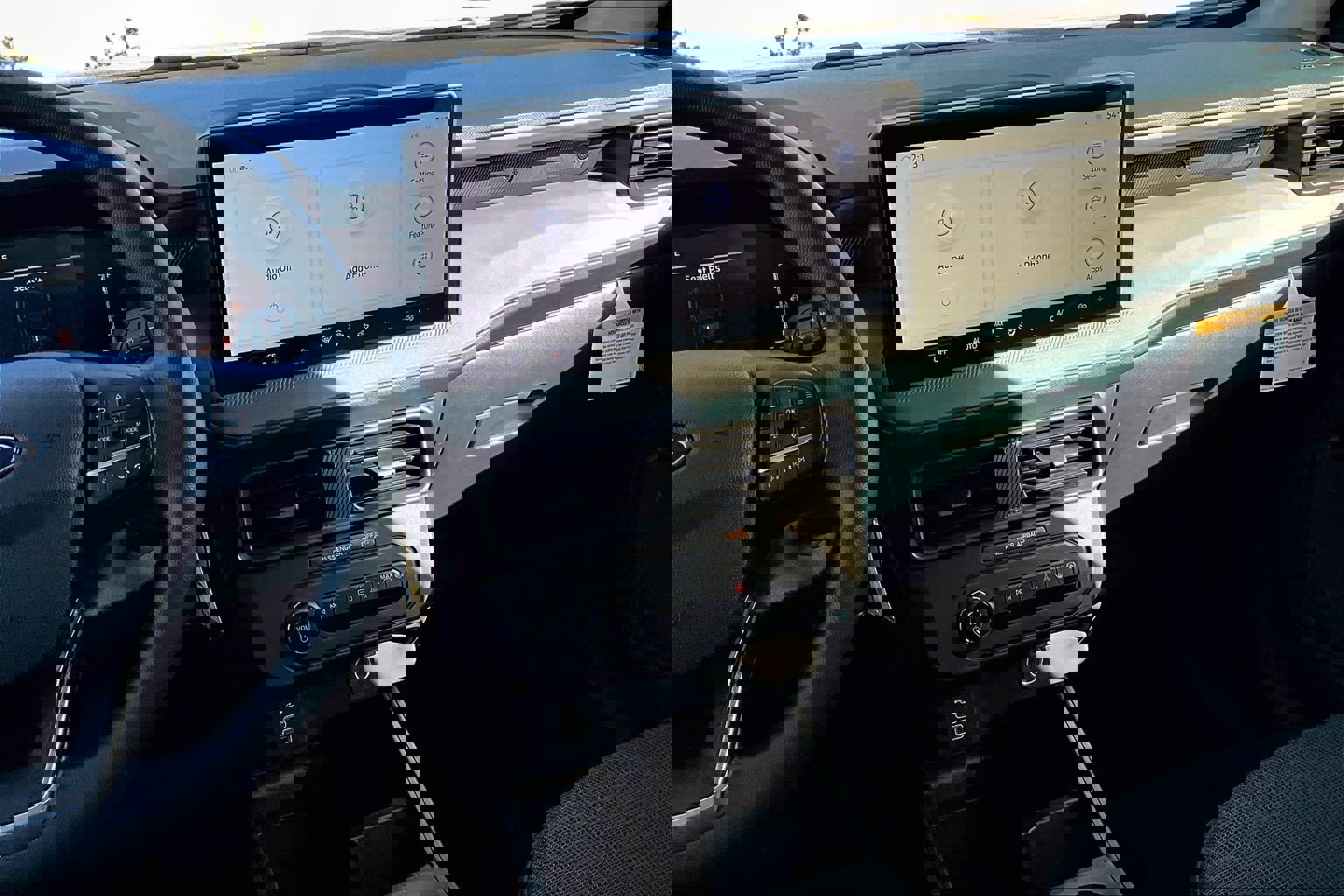 New 2025 Ford Maverick XL w/ Equipment Group 101A image 7