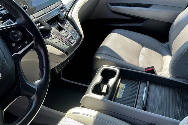 Used 2018 Honda Odyssey Elite image 15