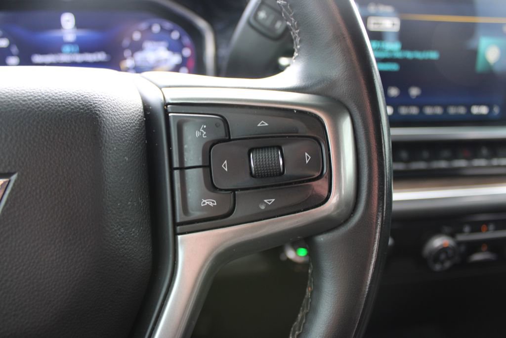 Used 2024 Chevrolet Silverado 2500 LT image 35