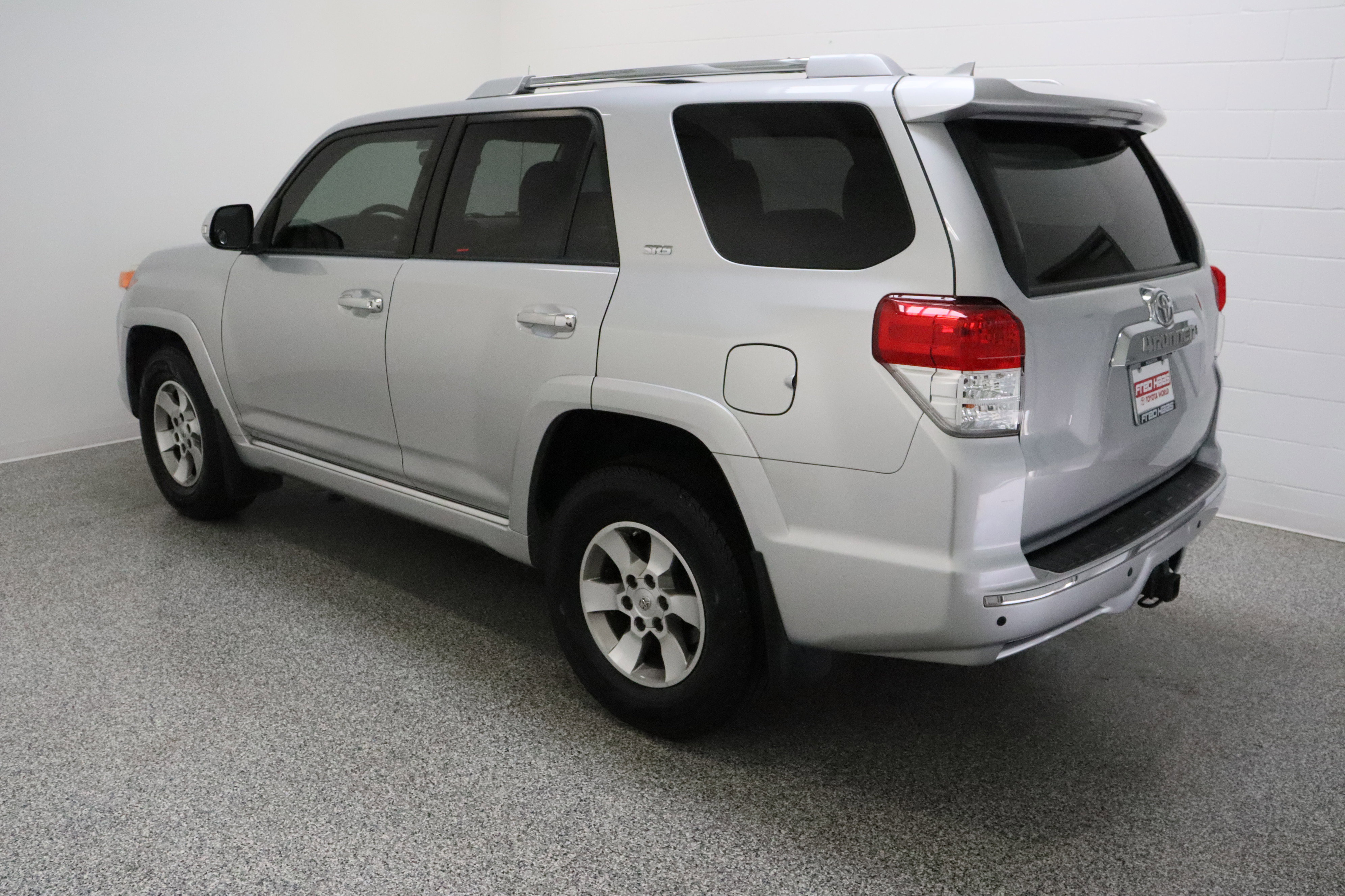 Used 2013 Toyota 4Runner SR5 image 9
