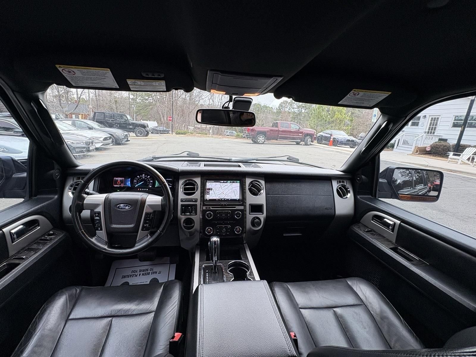 Used 2015 Ford Expedition Limited RWD image 33